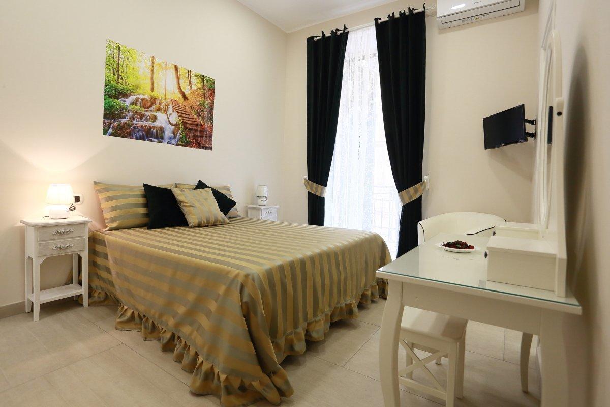 B&B Rosolino Napoli Ngoại thất bức ảnh
